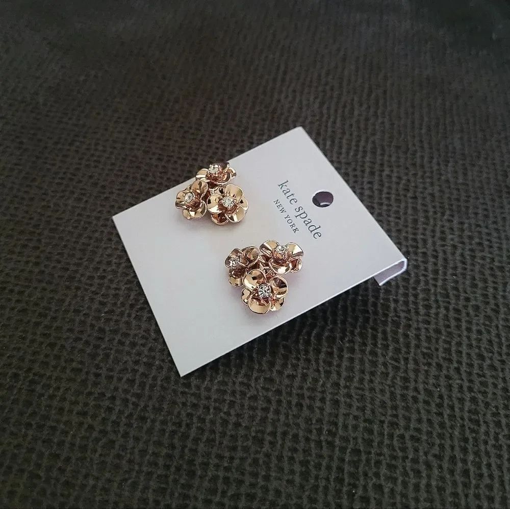 Kate Spade♠ "Shine On" Floral🌸 Cluster Earrings - Picture 9 of 16